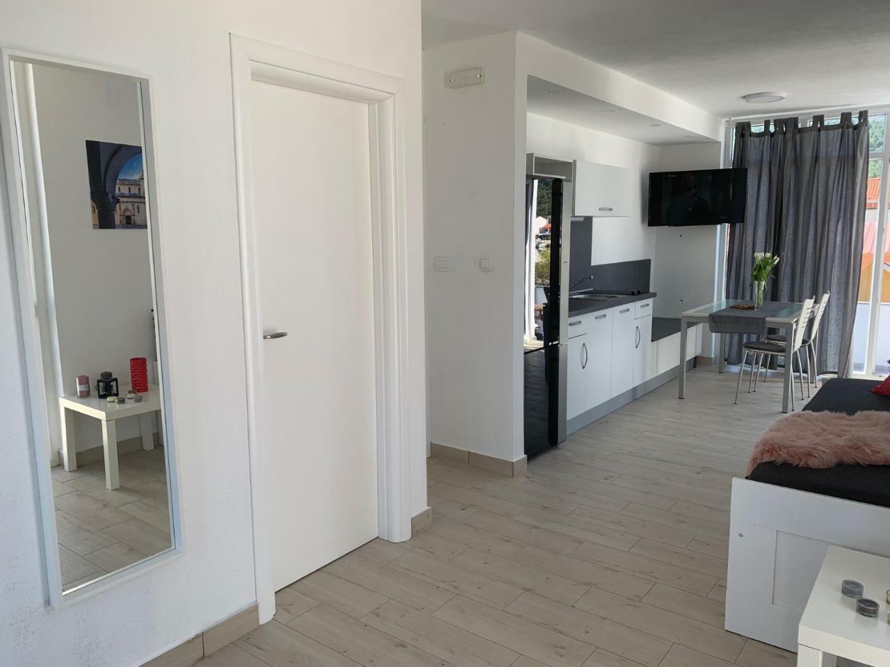 Modern Apartments Day Šibenik Exterior foto